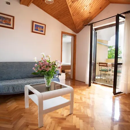 Nina Apartman Rovinj