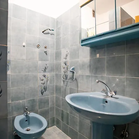 Nina Apartman